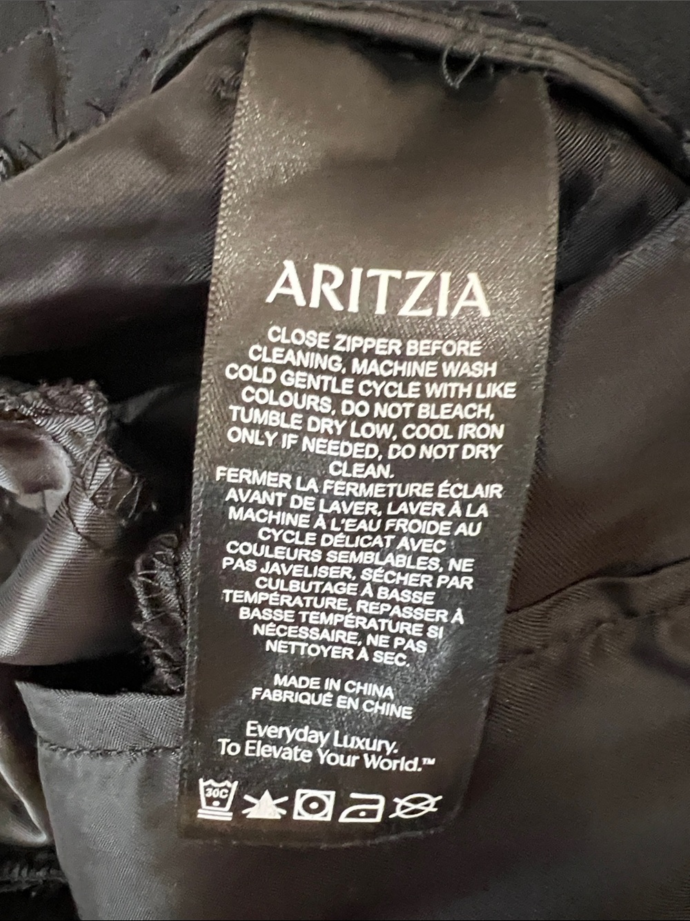 Aritzia The Effortless Pant - black - Picture 6 of 7